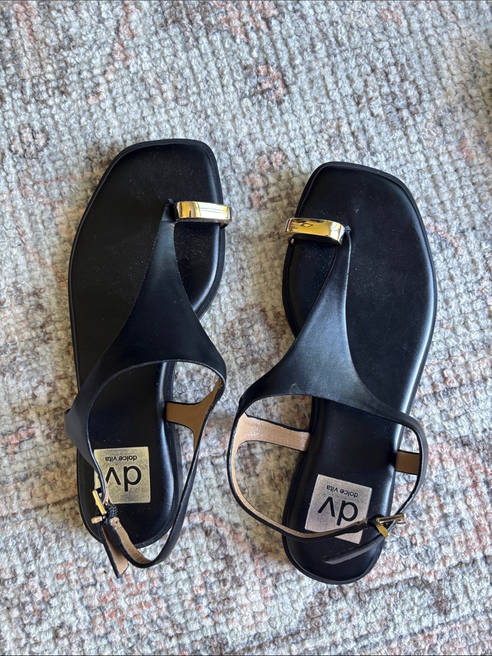 Dolce vita sandals